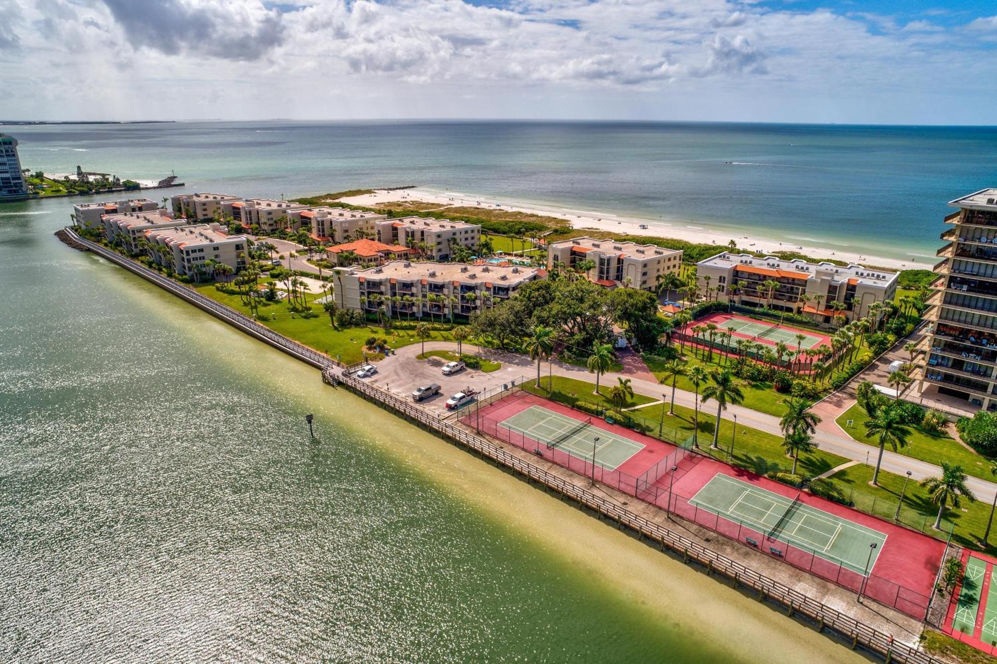 Land'S End 11-203 Beach Front - Premier St. Pete Beach Exteriér fotografie